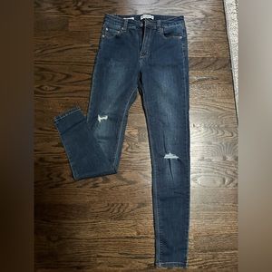 Pull & Bear Ripped Skinny Jeans